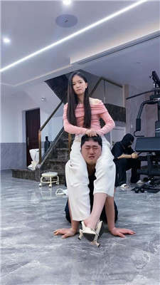 麋鹿银儿_20240516180940.JPG 麋鹿银儿_20240516180940.JPG