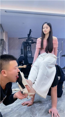 麋鹿银儿_20240516181421.JPG 麋鹿银儿_20240516181421.JPG