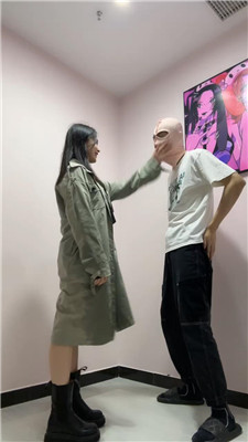 224037v7whi2hk87i3iigg.jpg