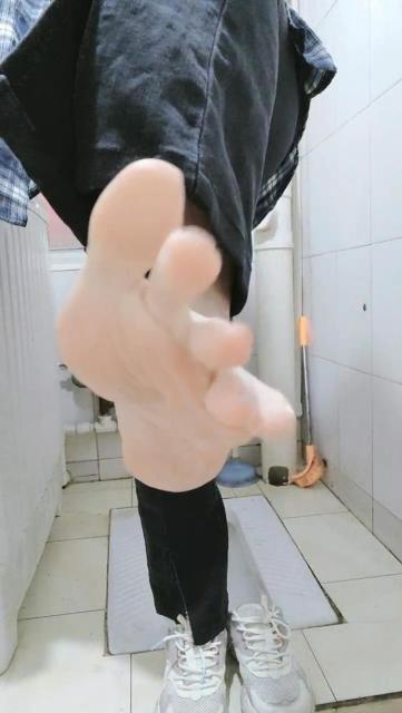113745sqr1fjrf29khjjtd.jpg