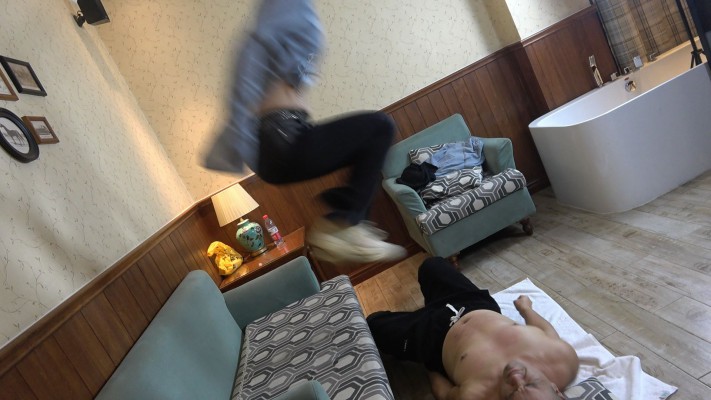 102912u1rrtfbnyat5lbio.jpg 102912u1rrtfbnyat5lbio.jpg