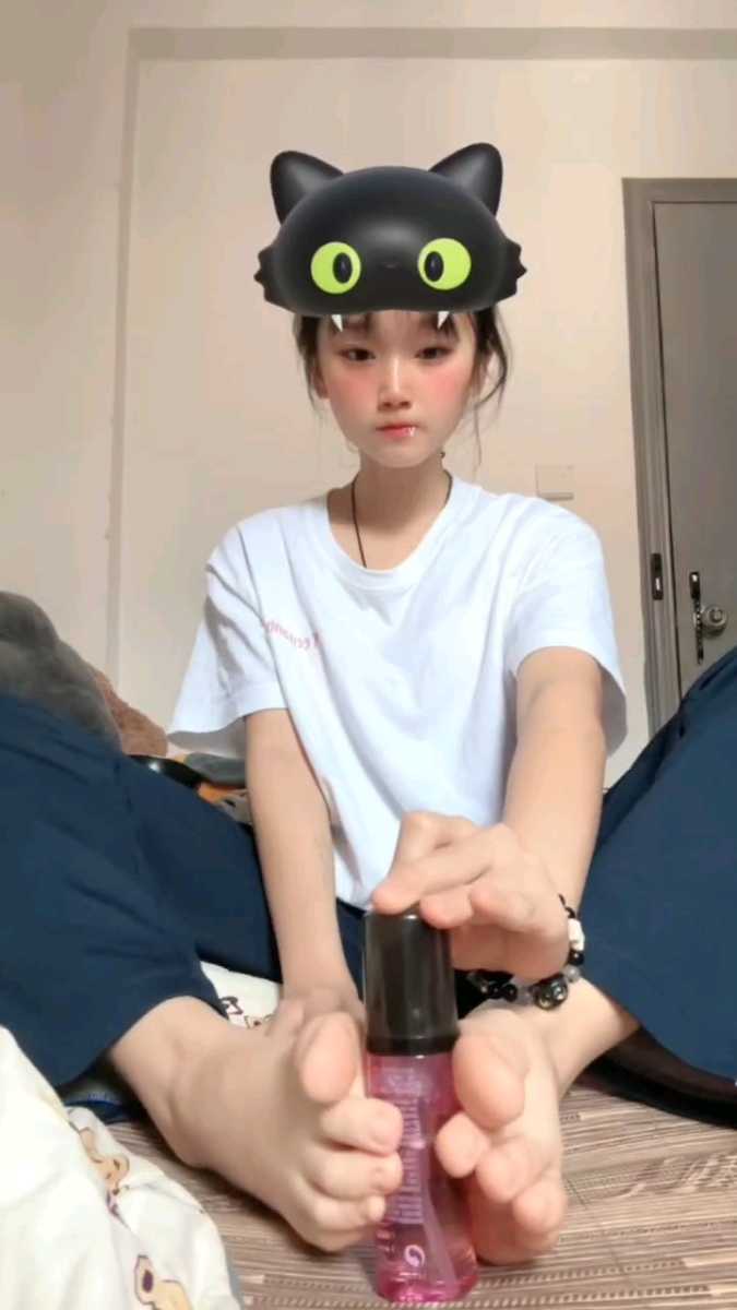 114732k3gcftkzt9gbw94b.jpg