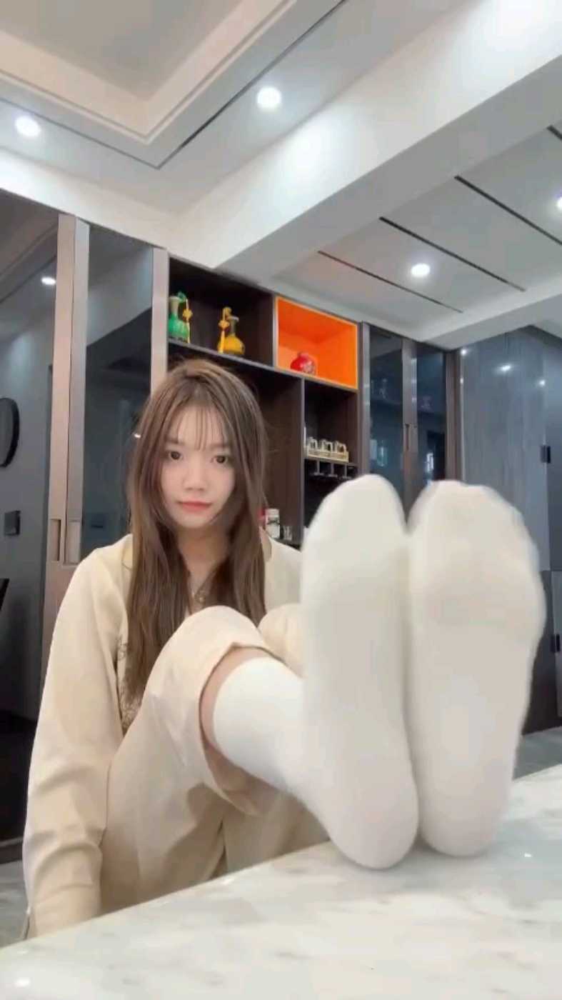092918jqkc84yee9ck9q7e.jpg 092918jqkc84yee9ck9q7e.jpg