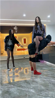 麋鹿银儿_20250424005406.JPG 麋鹿银儿_20250424005406.JPG