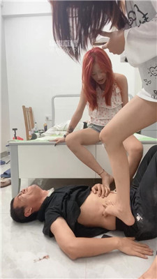 小郁（截图我）_20250913060033.JPG