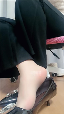 【拽拽】短丝寸止拍手    251222-38BP