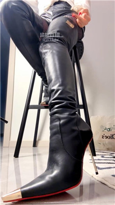 【夏夏】长靴臀炸    251223-23BP