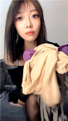 【酒鸽】锁奴日常多条丝袜    251223-39BP