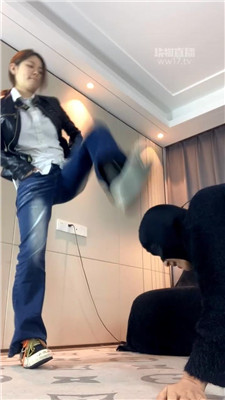 【女生也能很暴力】3752