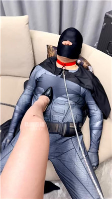 【领主】车模S暴揍蝙蝠侠