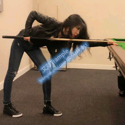 【调教视频】【歌迪丝S】打完球，回家玩狗，舔脚