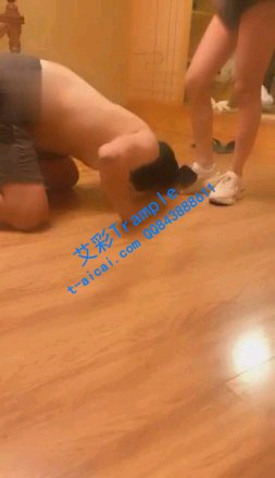 【调教视频】【维依y】随性玩弄贱狗