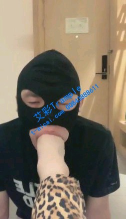 【调教视频】【歌迪丝S】长靴裸足深喉插吐贱狗